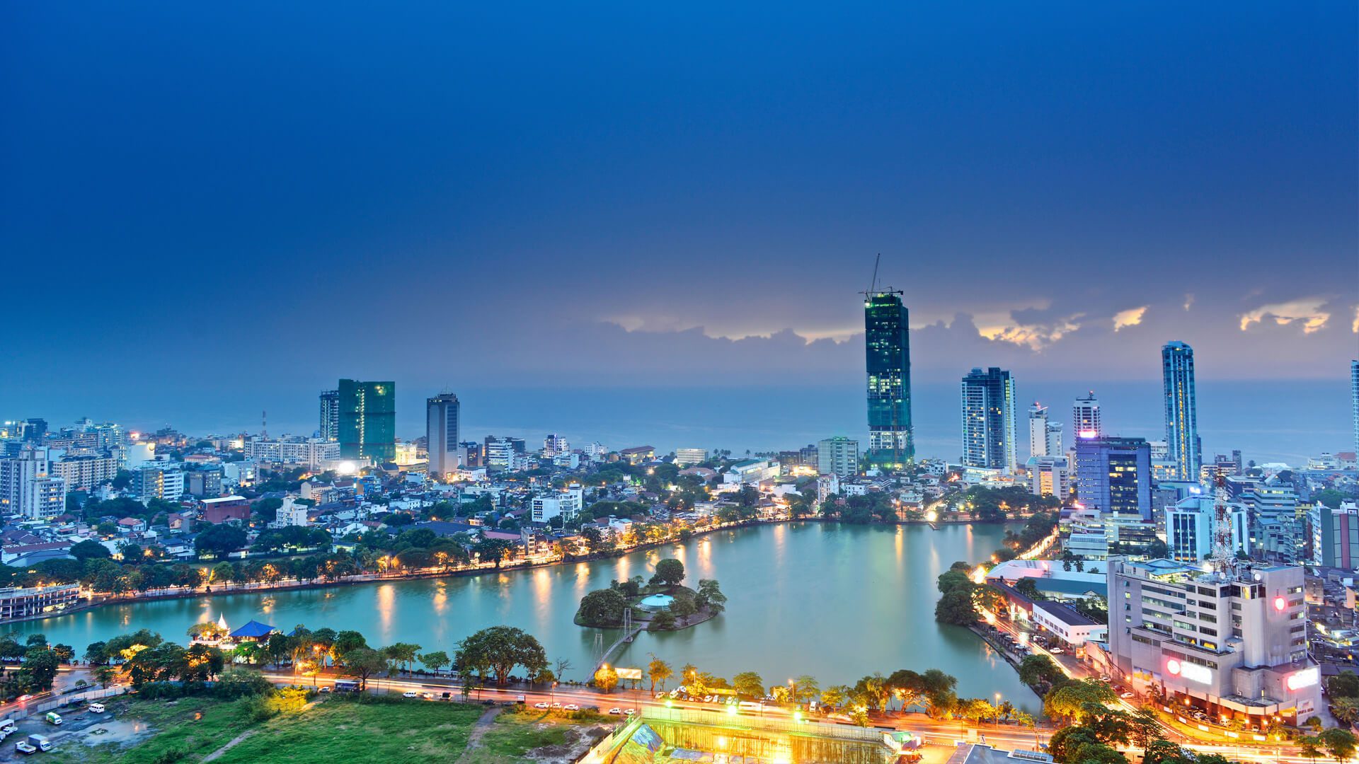 Experience Colombo like never before